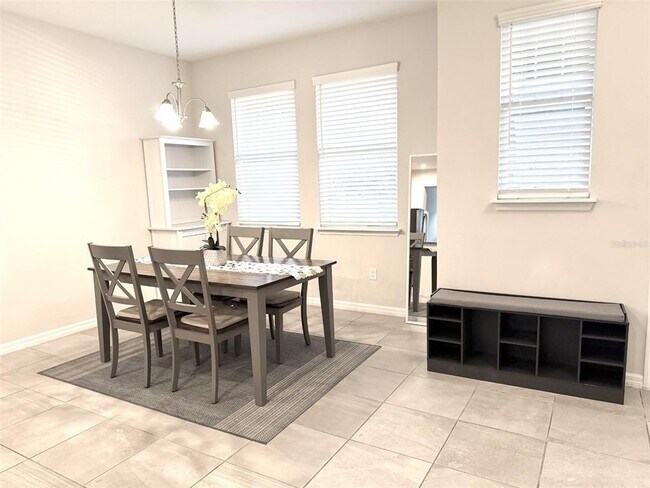 Building Photo - 15910 Marina Bay Dr