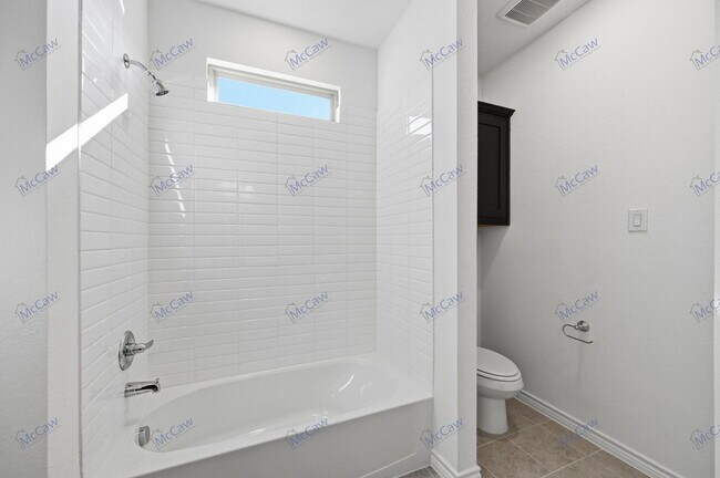 Building Photo - 402 Wrangler Ln