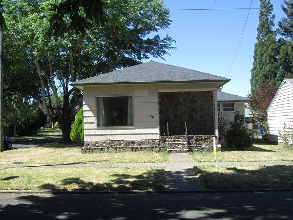 Primary Photo - 3Bd/1Ba Single Story House w/ Basement - A...