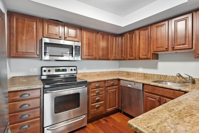 Building Photo - 155 N Harbor Dr