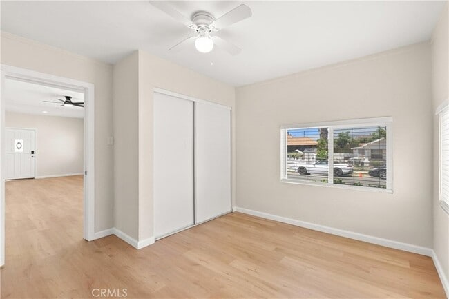 Building Photo - 421 W Sun Ave