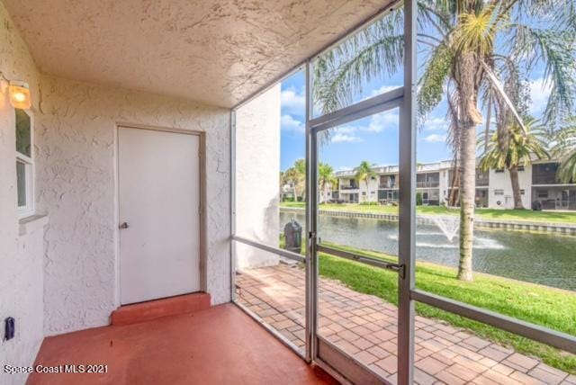 Building Photo - 419 Blue Jay Ln