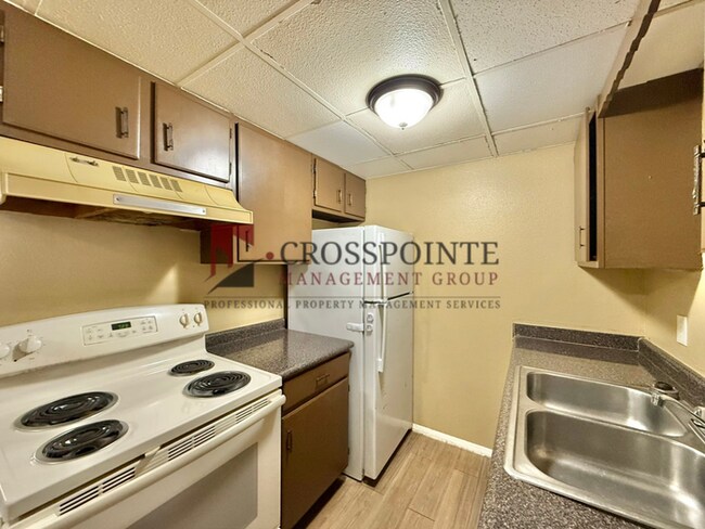 Building Photo - AVAILABLE! 1 Bed 1 Bath Apartment Near Downtown Tyler!