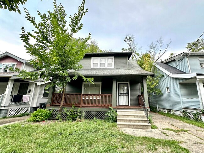 Building Photo - 12805 Watterson Ave