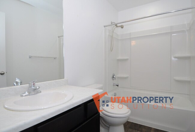 Building Photo - 577 S Windsong Ln