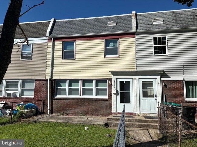 Building Photo - 2409 Bloomsdale Rd