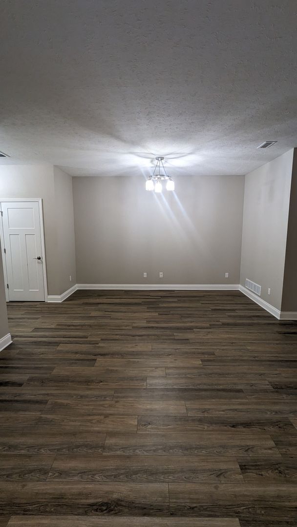 Building Photo - Available Now! First floor living 2 bedroom Treadway Ponds Cluster Homes