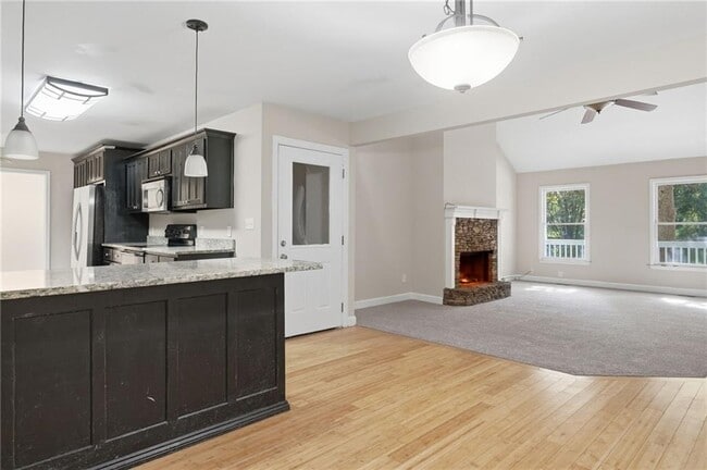 Building Photo - 2753 Allyn Way NW
