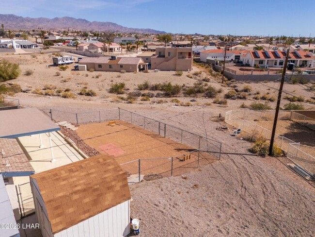 Building Photo - 2150 Lake Havasu Plaza