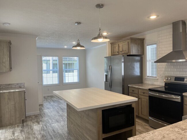 Building Photo - 15666 49th Street N