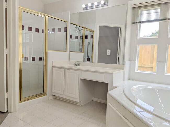 Building Photo - 4611 Rainbow Valley Ct