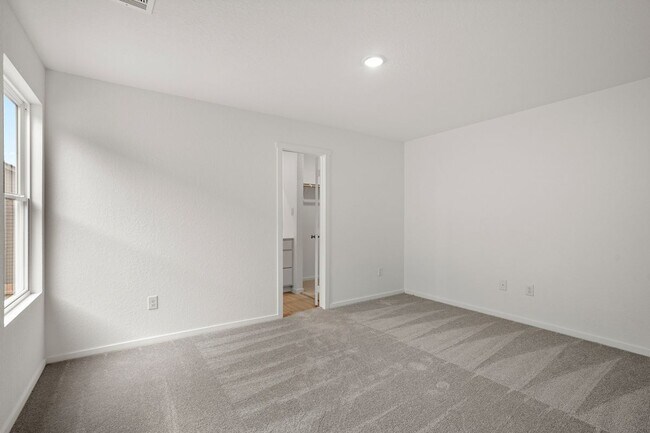 Building Photo - 7638 Aston Peak
