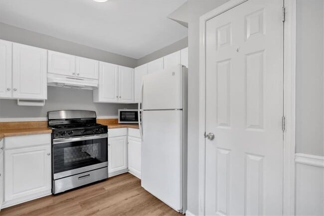Building Photo - 4740 Jamerson Forest Pkwy