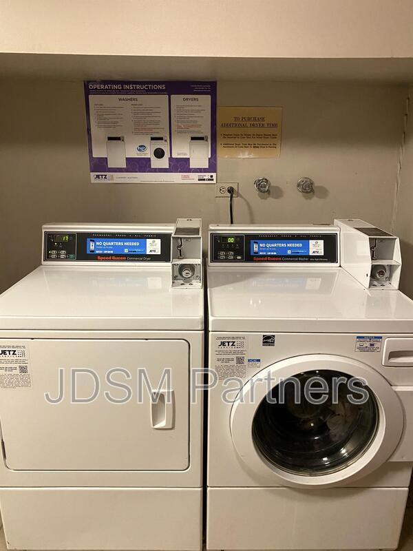 Building Photo - 1415 N Pearl St