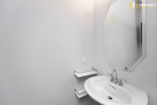 Building Photo - What's special