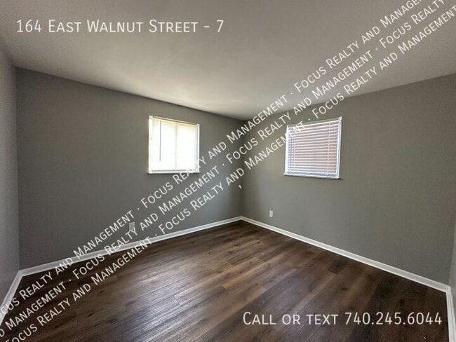 Building Photo - 164 E Walnut St