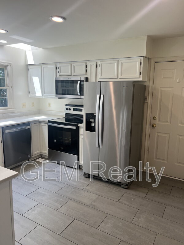 Building Photo - 6510 Marsh Ct