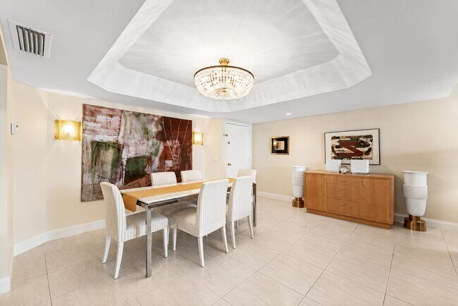 Building Photo - 3610 S Ocean Blvd