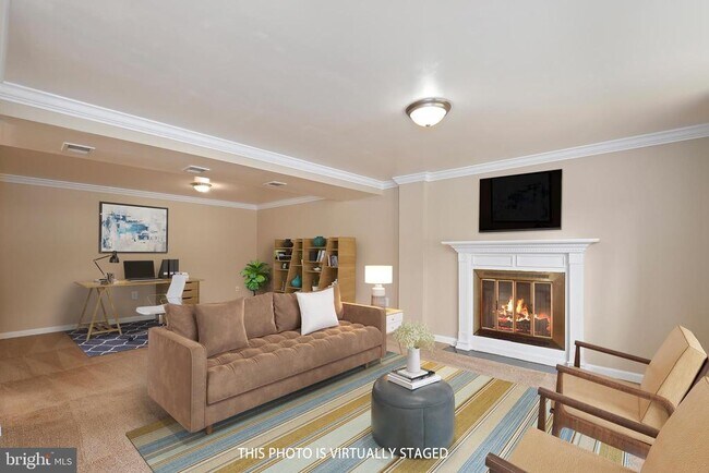 Building Photo - 13421 Delaney Rd