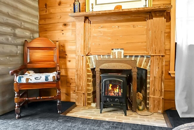 Building Photo - 7951 Doar Rd