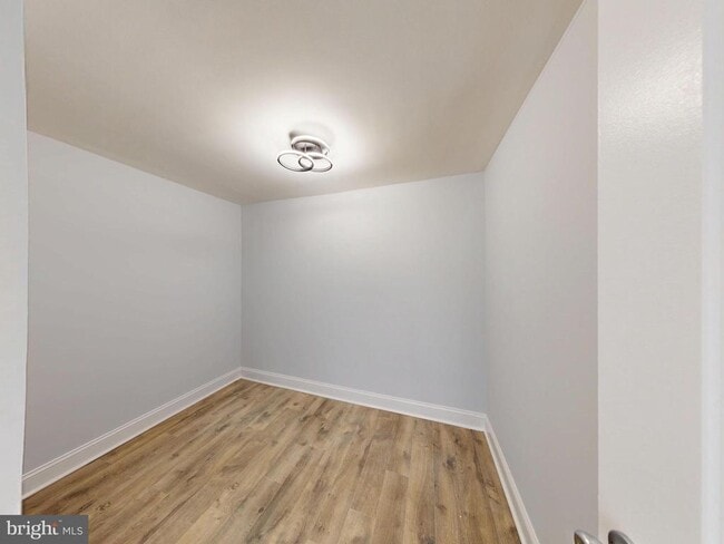 Building Photo - 4600 Duke St