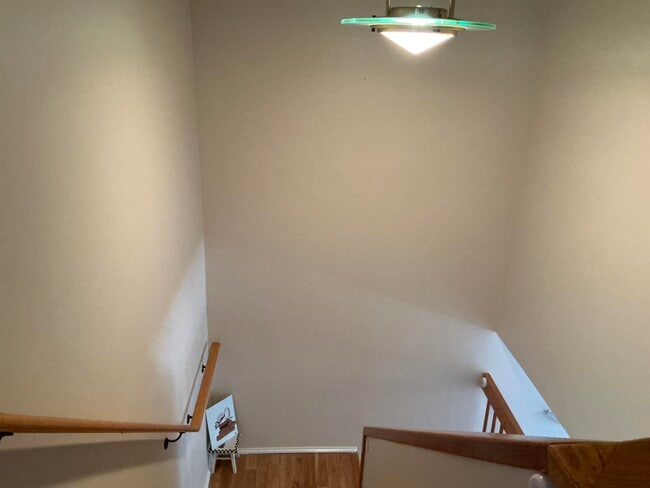Building Photo - 580 Sanderling Ct