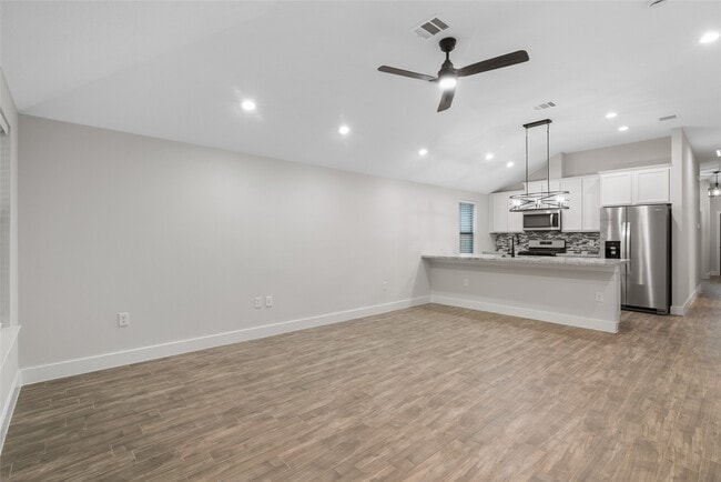 Building Photo - 13018 Walden Rd