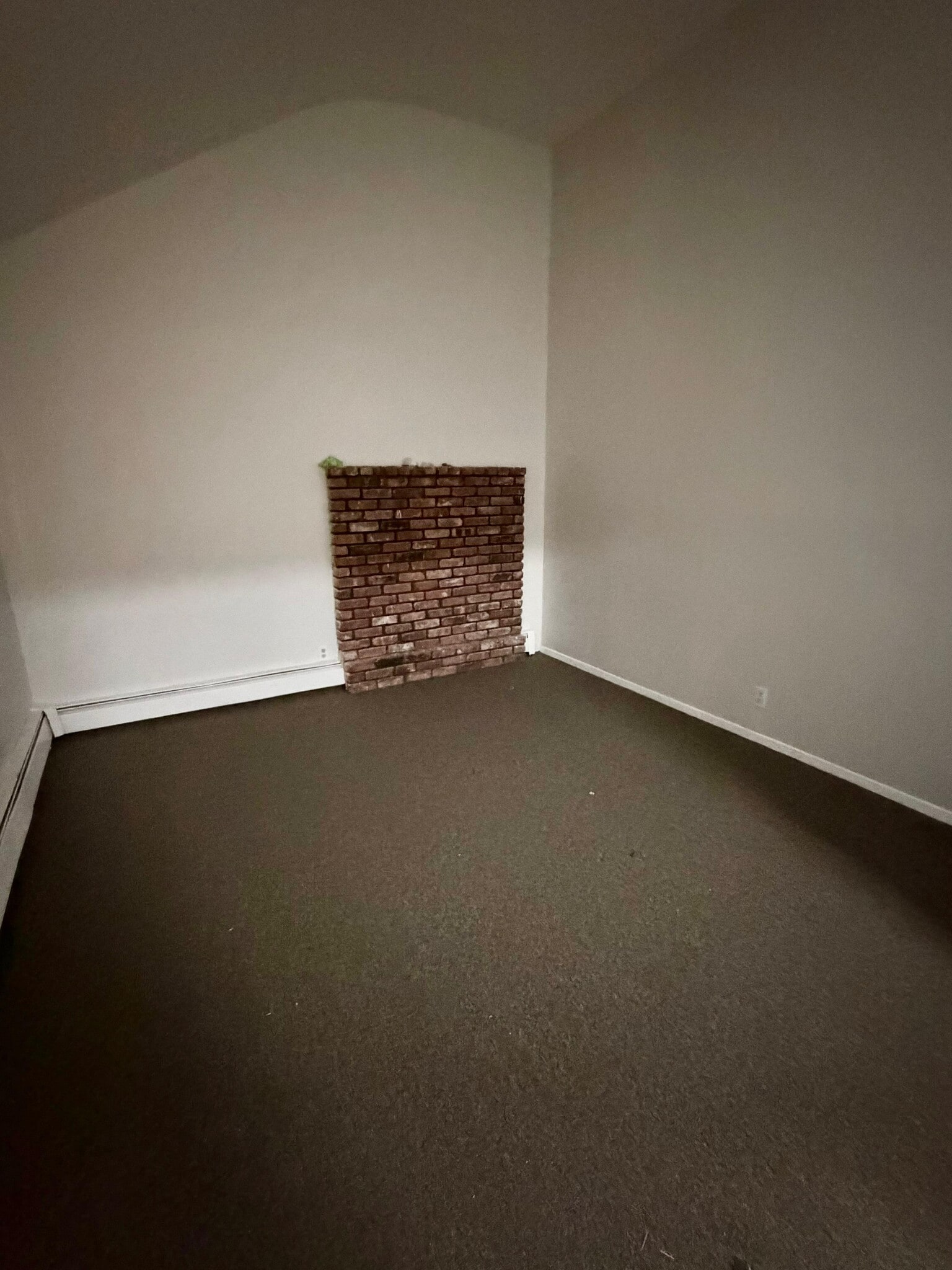 Building Photo - 958 Taylor Ave