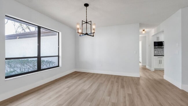 Building Photo - 4907 Parson Brown Ln