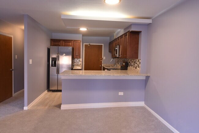 Primary Photo - 1567 Ridge Ave