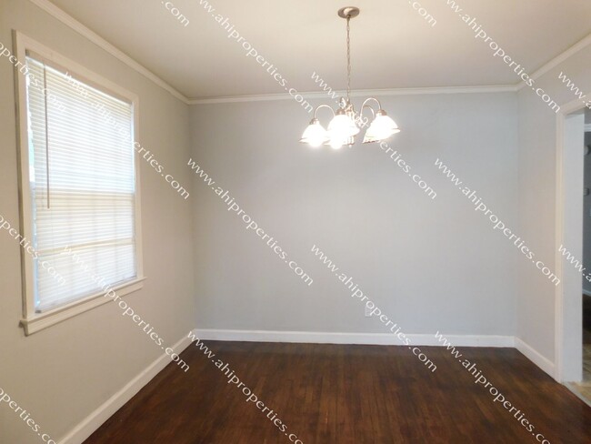 Building Photo - 3564 N Georgetown Dr