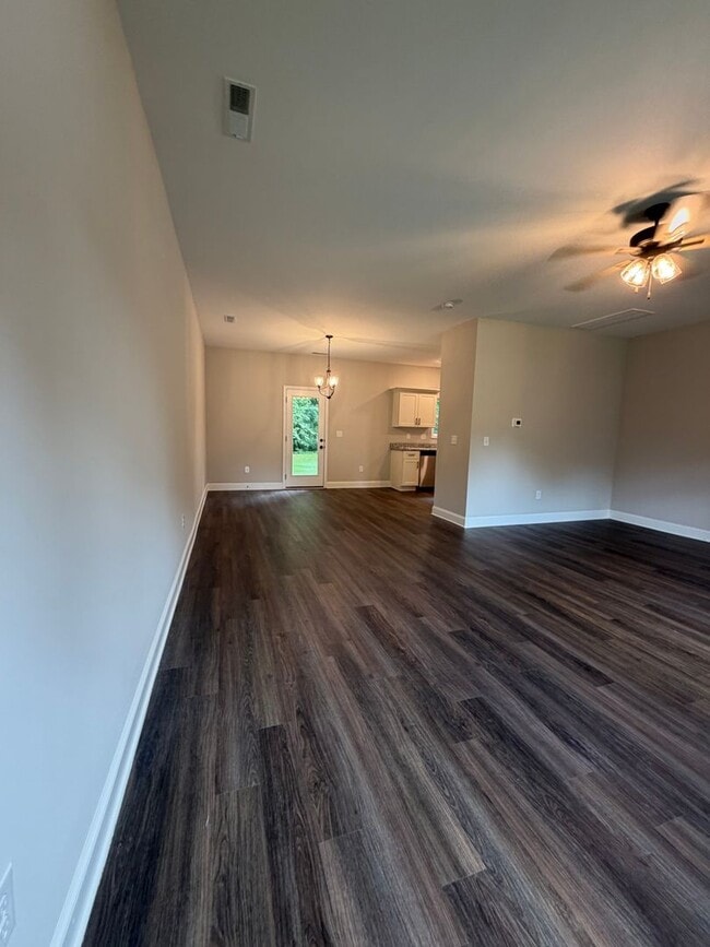 Building Photo - 1711 Golf Club Ln NW