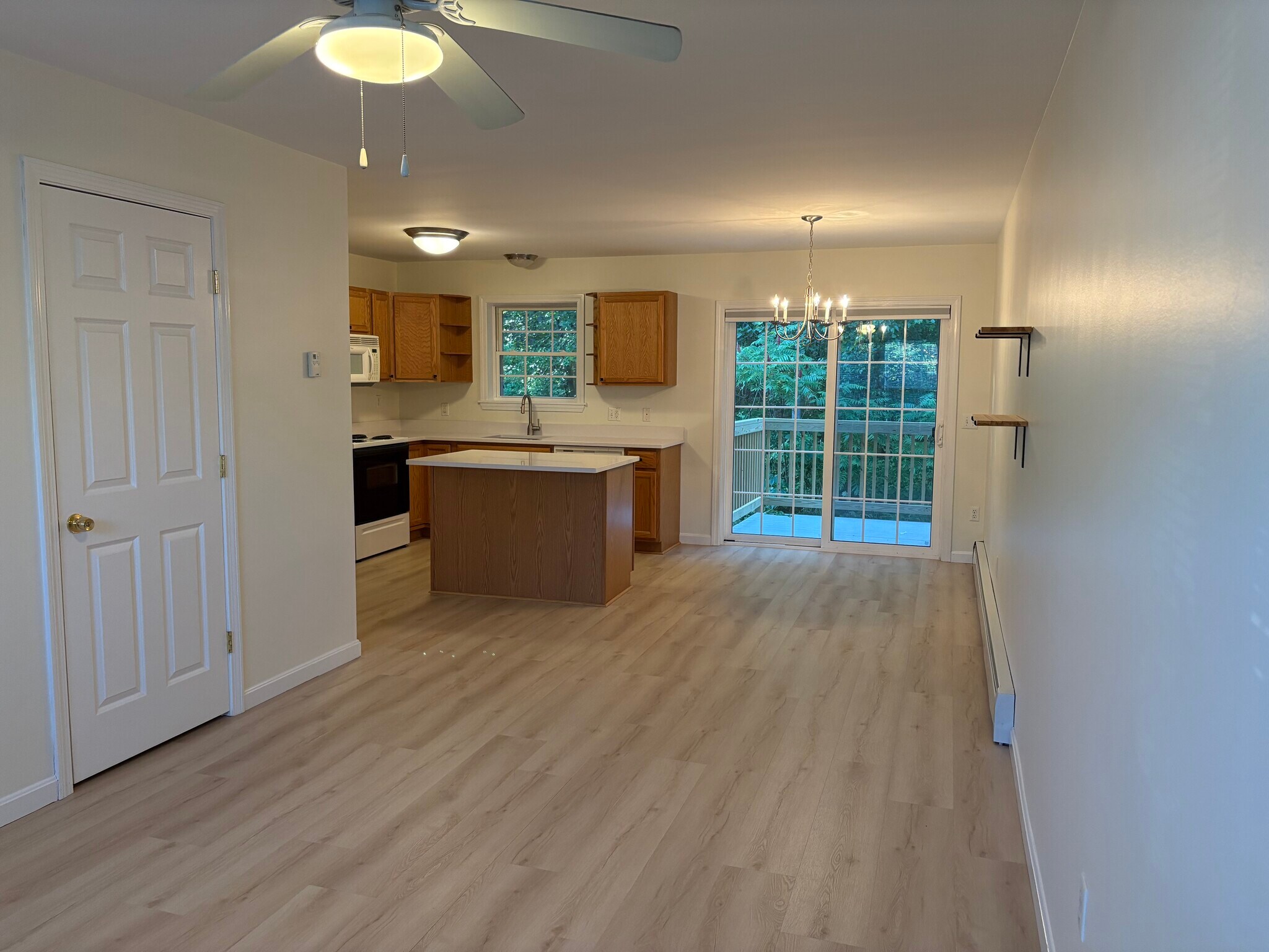 Living Room - 1434 Ohio St