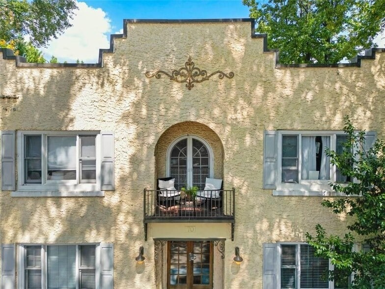 Building Photo - 70 Sheridan Dr NE