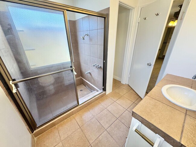 Building Photo - New Carpet and Paint, NO HOA, 3 Bed, 2 Bath home with Pool.