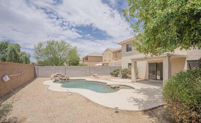 Building Photo - 17743 W Calavar Rd