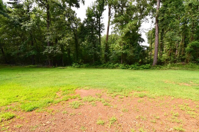 Building Photo - Beautiful 5 Bed 4 Bath Home in Ruston!