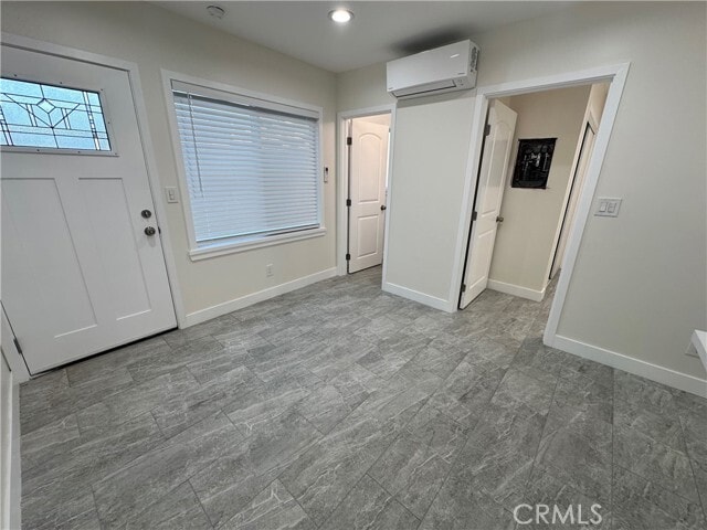 Building Photo - 12054 Lowemont St