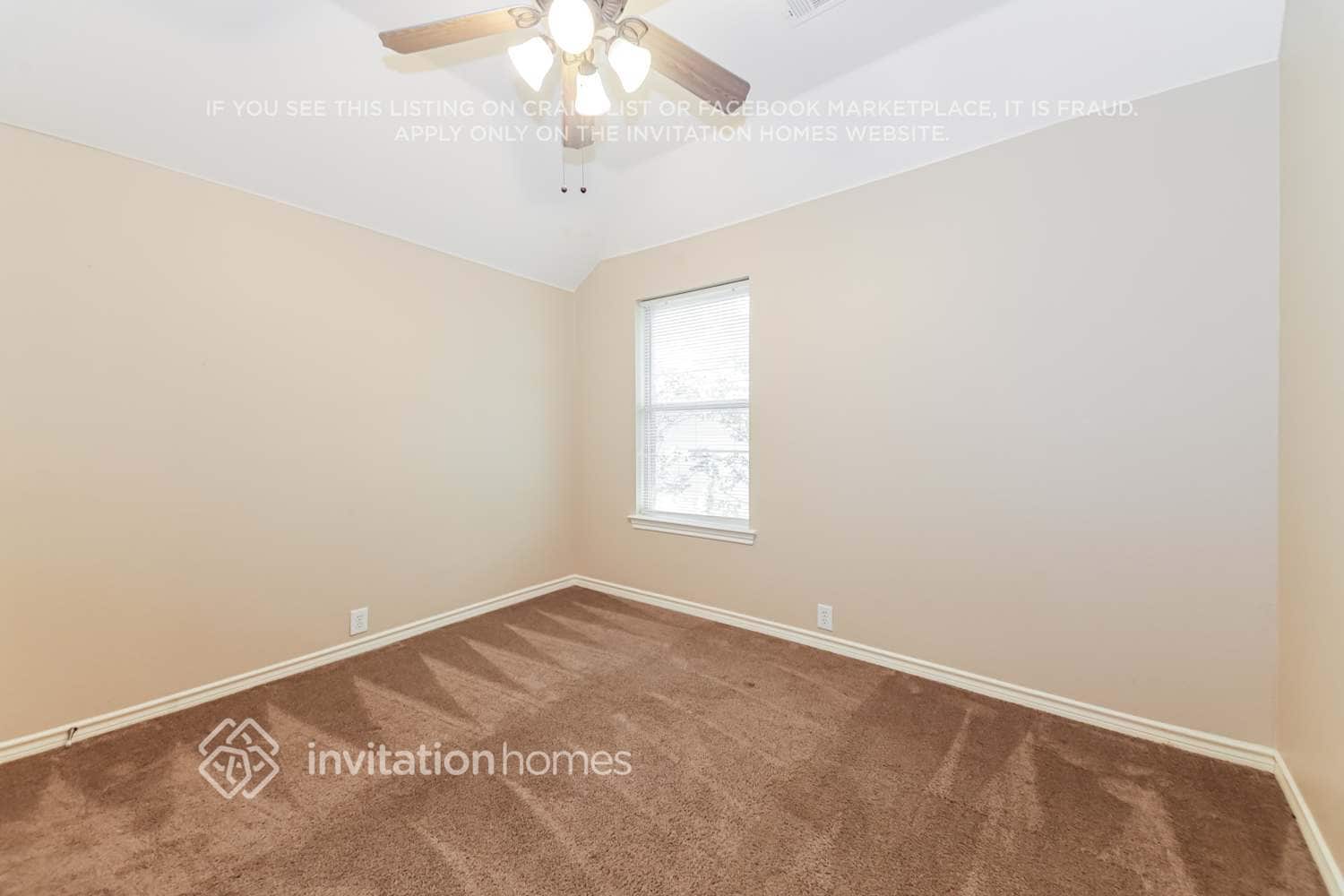 Building Photo - 7434 Saddlehorn Dr