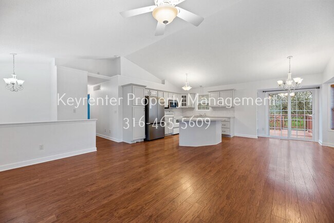 Building Photo - Beautiful 4 Bed 3 Bath in Andover School District!