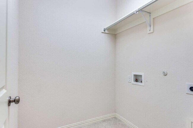 Building Photo - 4140 Cascade Sky Dr