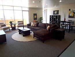 Building Photo - 816 S Carondelet St