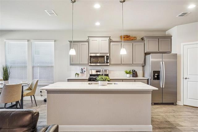 Building Photo - 1125 Southwark Dr