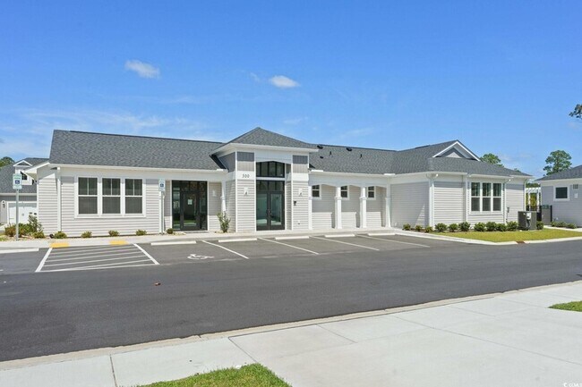 Building Photo - 300 Champion Boulevard Unit Surfside