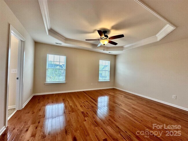 Building Photo - 10932 Burnt Leather Ln