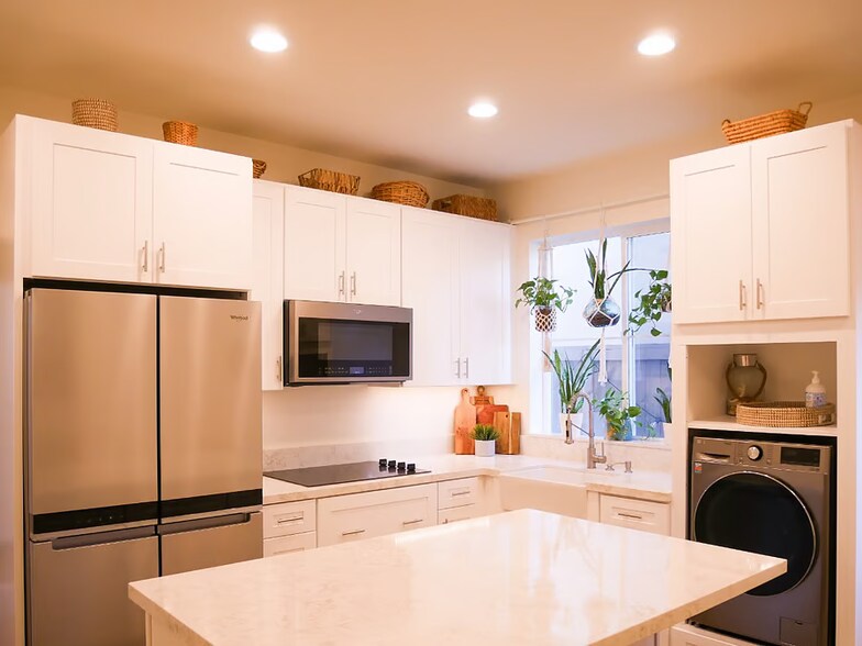 Building Photo - 3177 Toopal Dr