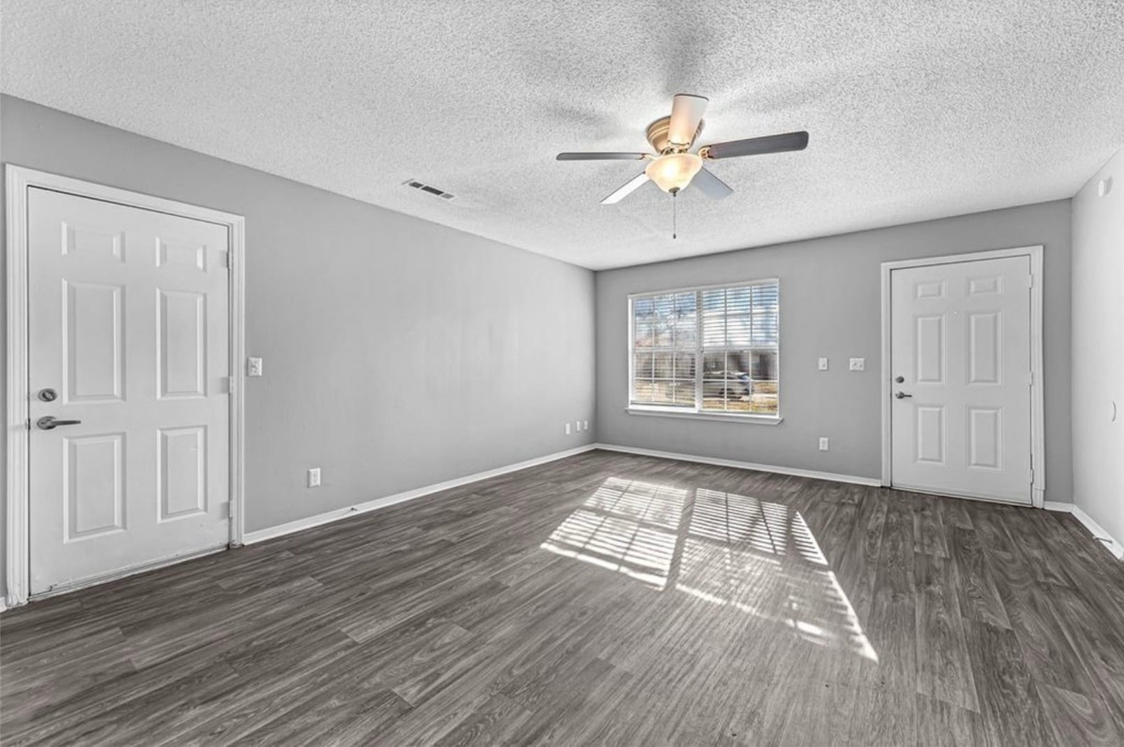 Building Photo - 4518 W Franciscan Trl