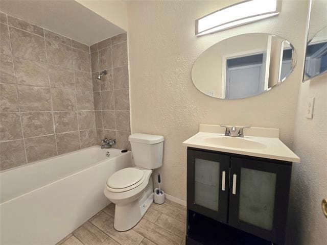 Building Photo - 6108 Lazy River Dr