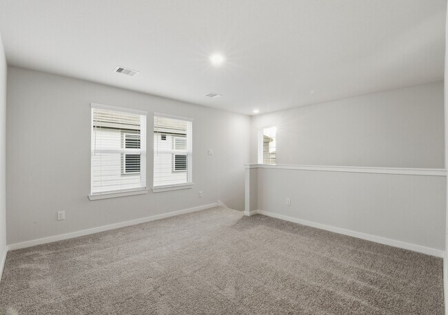 Building Photo - 4011 Ancient Honor Dr