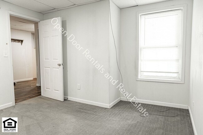 Building Photo - 17425 IN-37